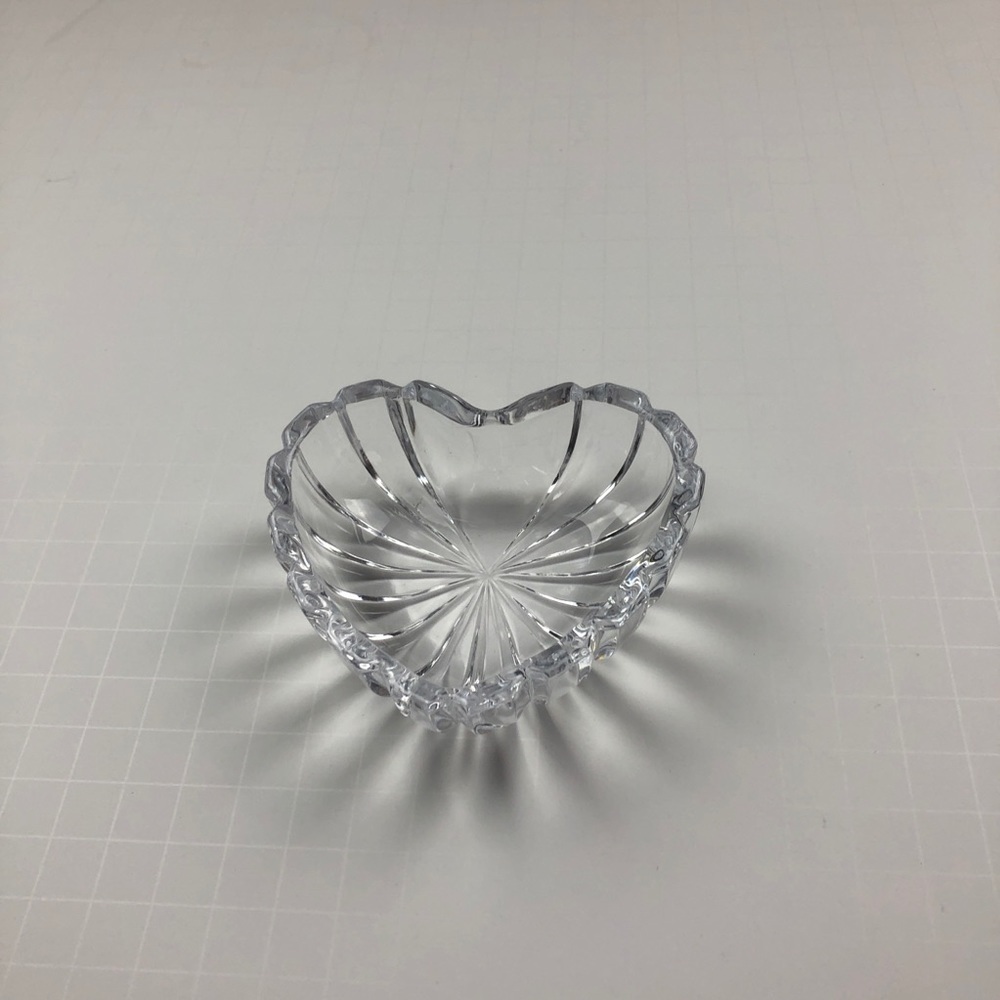 Glass Heart Jewelry Dish - Picture 2 of 5